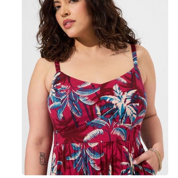 TORRID NWOT Maxi Lenny Tiered Dress - Picture 4 of 6